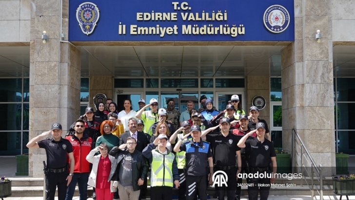  Edirne'de özel çocuklar temsili polis oldu   | KIRKLARELİ