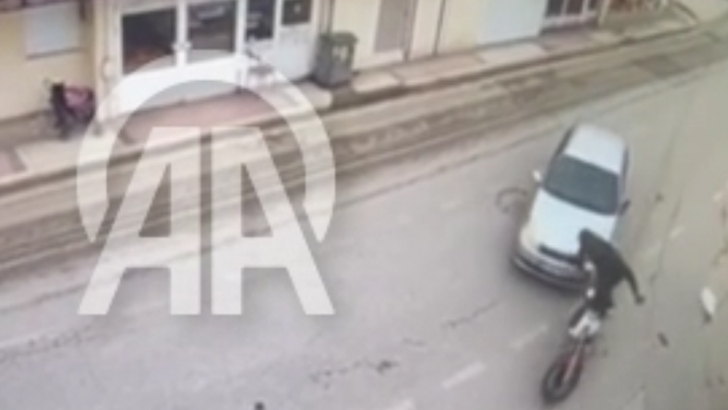  Edirne'de önce otomobile ardından duvara çarpan motosikletin sürücüsü öldü   | KIRKLARELİ