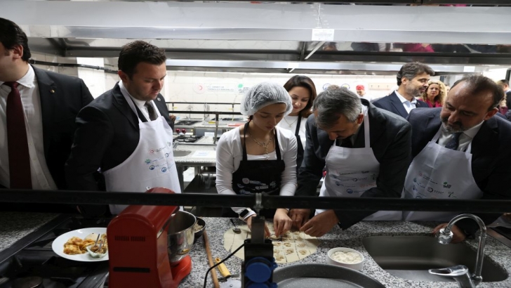 Tava ciğeri meşhur Edirne diğer lezzetlerini de tanıtma çabasında | KIRKLARELİ