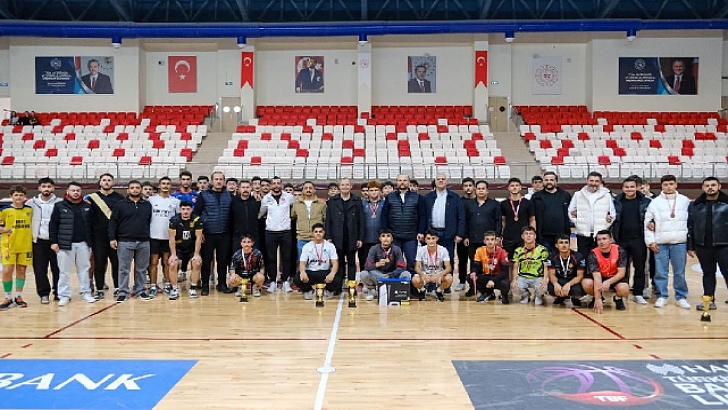 Futsal Turnuvasına Başkan Desteği | KIRKLARELİ